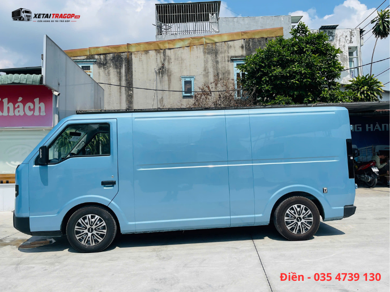 Đánh giá tính kinh tế xe Van điện SRM E80