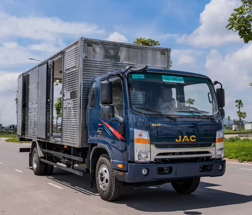 Xe tải Jac N650 E5 Plus Thùng Kín Inox