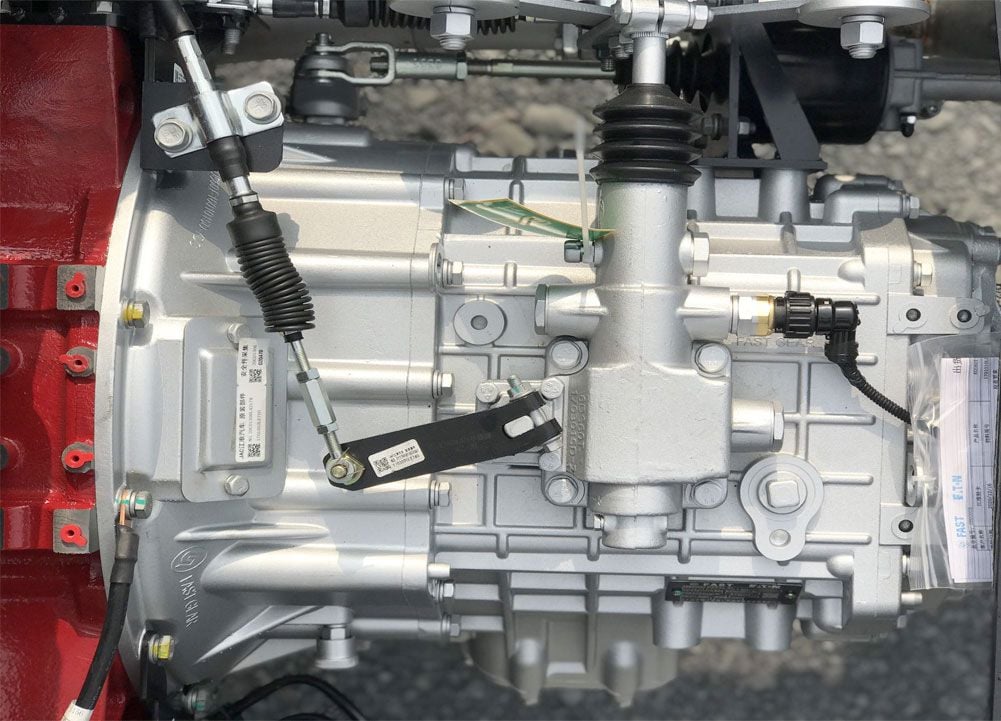 Hộp số 6 cấp đồng bộ của xe tải JAC N900