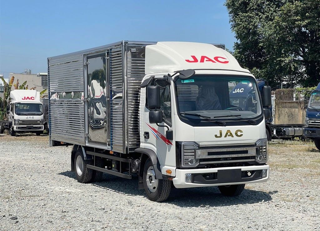 Xe tải Jac N200 E5 Thùng Kín