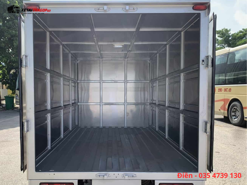 Khả năng chống mưa của thùng kín SRM T20A