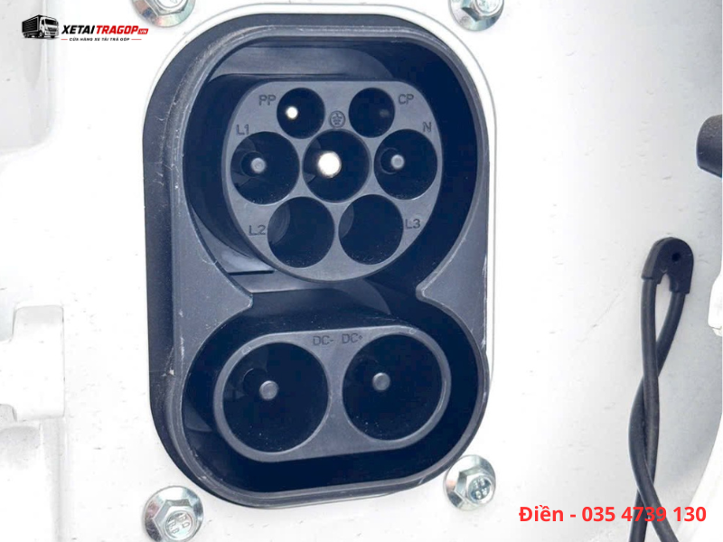 Khả năng tăng tốc xe Van điện SRM E60