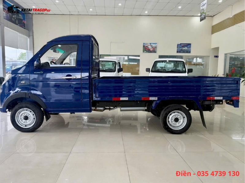 Kích thước xe tương đối gọn