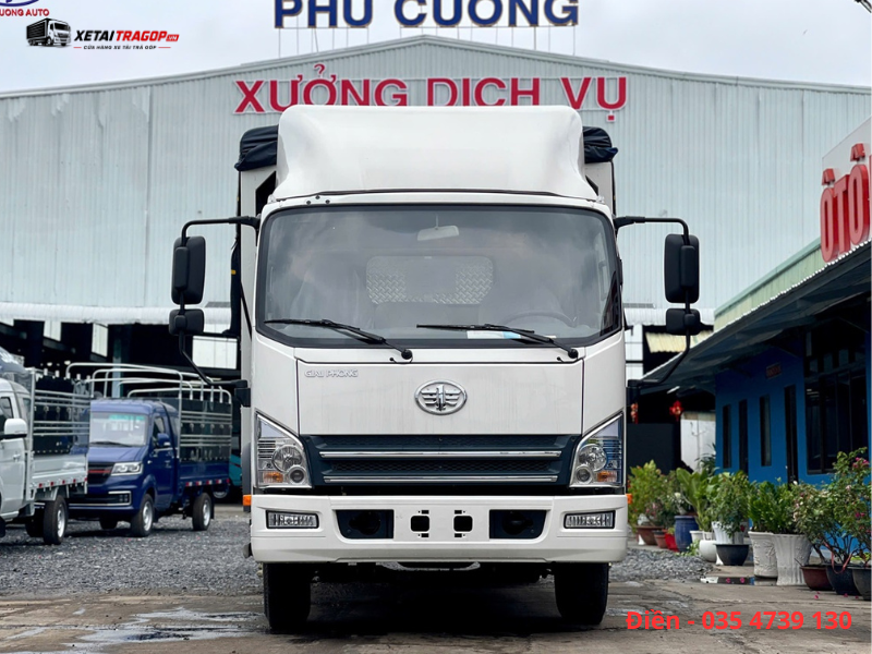 Mặt Ca-lăng xe tải 8 tấn thùng kín