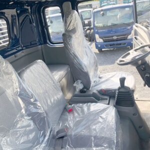 Nội thất xe tải JAC N900 E5 thùng mui bạt