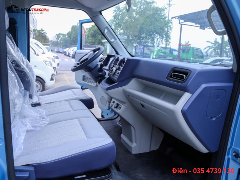 Nội thất xe Van điện SRM E60