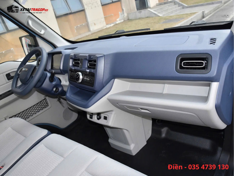 Nội thất xe Van điện SRM E80