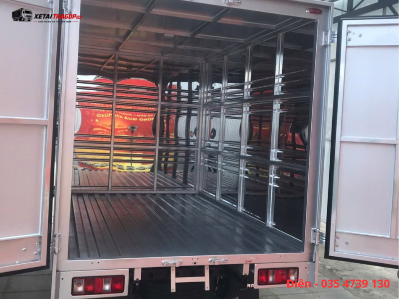 SRM T15 thùng kín giao hàng online