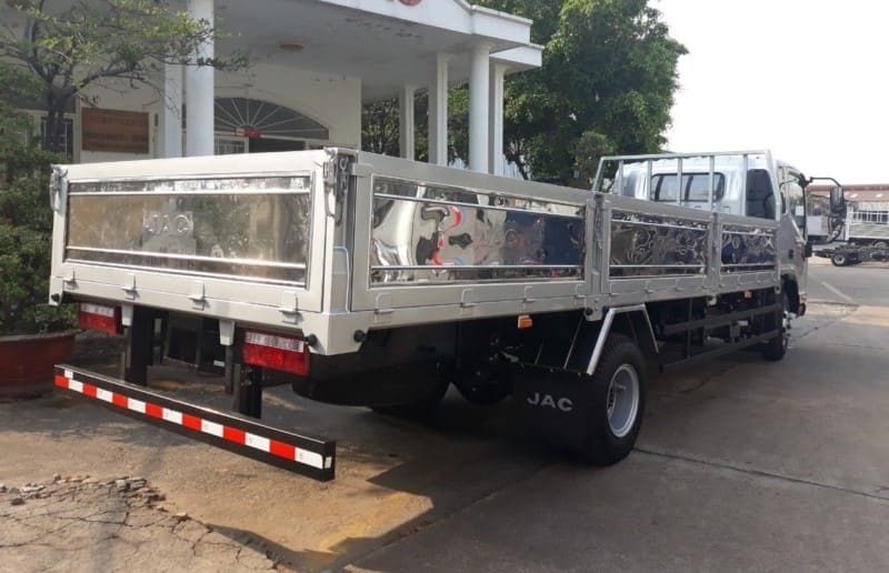 Ưu điểm nổi bật của xe tải 3.5 tấn thùng lửng