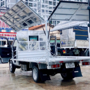 Xe tải SRM S1 thùng mui bạt giao hàng cho đại lý và cửa hàng